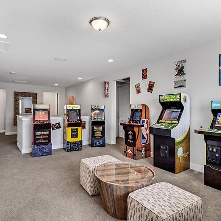 Spacious 8 Bdr Family Home With Arcades And Free Pool Heat 올랜도 외부 사진